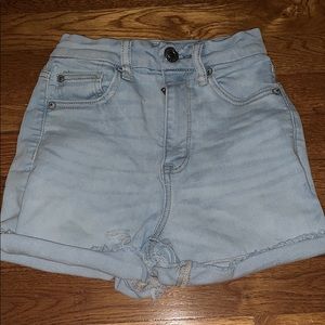 american eagle shorts